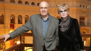 Депутат Госдумы предложил назвать улицу в честь Веры Алентовой и Владимира Меньшова