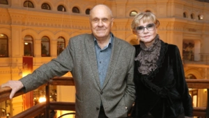 Депутат Госдумы предложил назвать улицу в честь Веры Алентовой и Владимира Меньшова