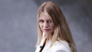 Александра Трусова показала фигуру в бикини спустя девять месяцев после родов Александра Трусова показала фигуру в бикини спустя девять месяцев после родов