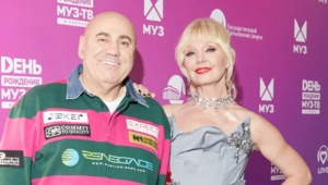 Иосиф Пригожин назвал имена певиц, ставших популярными благодаря трудолюбию Иосиф Пригожин назвал имена певиц, ставших популярными благодаря трудолюбию