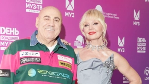 Иосиф Пригожин назвал имена певиц, ставших популярными благодаря трудолюбию Иосиф Пригожин назвал имена певиц, ставших популярными благодаря трудолюбию