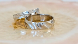 Старшая сестра Майли Сайрус готовится к свадьбе