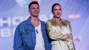 Кирилл Туриченко узнал пол будущего ребенка на концерте «Иванушек» Кирилл Туриченко узнал пол будущего ребенка на концерте «Иванушек»