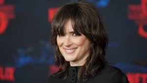 Вайнона Райдер присоединилась к актерскому составу третьего сезона «Уэнсдэй» Вайнона Райдер присоединилась к актерскому составу третьего сезона «Уэнсдэй»