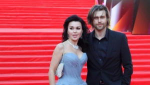 Петр Чернышев впервые после смерти Анастасии Заворотнюк появился на публике: фанаты не узнали его Петр Чернышев впервые после смерти Анастасии Заворотнюк появился на публике: фанаты не узнали его