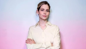 Юлия Снигирь рассказала, что живет без света и в доме с пробитой крышей