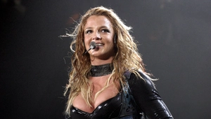 Бритни Спирс возобновила отношения с трижды судимым ухажером Бритни Спирс возобновила отношения с трижды судимым ухажером