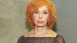 Актриса Татьяна Васильева рассказала, как на нее наехал автомобиль в центре Москвы Актриса Татьяна Васильева рассказала, как на нее наехал автомобиль в центре Москвы