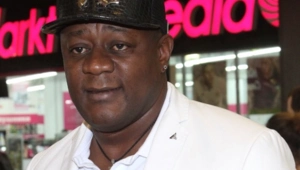 Внебрачный сын Пьера Нарцисса намерен бороться за наследство певца Внебрачный сын Пьера Нарцисса намерен бороться за наследство певца