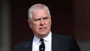 Британская полиция задержала экс-принца Эндрю в день рождения Британская полиция задержала экс-принца Эндрю в день рождения