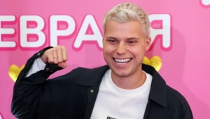 Блогер Леша Янгер трогательно поздравил жену с первой годовщиной свадьбы