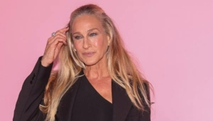 Сара Джессика Паркер пожертвовала семейными праздниками ради прочтения 153 книг за год