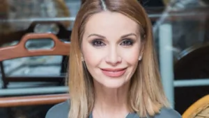 Ольга Орлова показала видео, где ее маленькая дочь спасает «тонущего» отца Ольга Орлова показала видео, где ее маленькая дочь спасает «тонущего» отца