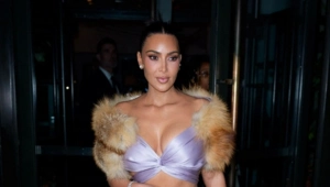 NASA вступило в спор с Ким Кардашьян из-за «срежиссированной» высадки на Луну NASA вступило в спор с Ким Кардашьян из-за «срежиссированной» высадки на Луну