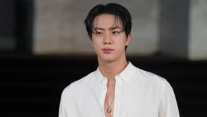 Сольный хит Джина из BTS в шаге от миллиарда: трек собрал более 800 млн прослушиваний