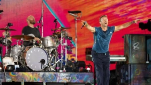 По мотивам скандала на концерте Coldplay выпустили видеоигру