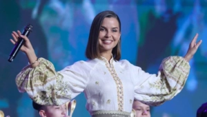 Татьяна Куртукова рассказала о балансе между сценой и семейной жизнью