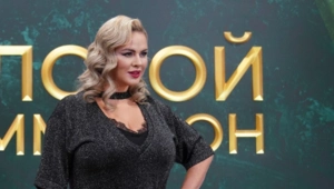 Анна Семенович рассказала о травле: «Прифотошопили мне 100 килограмм» Анна Семенович рассказала о травле: «Прифотошопили мне 100 килограмм»