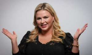 Анна Семенович назвала «вещую» песню из репертуара и опровергла звание «самой позитивной певицы»