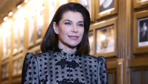 Екатерина Волкова перенесла операцию после увольнения из театра: «Всё от стресса» Екатерина Волкова перенесла операцию после увольнения из театра: «Всё от стресса»