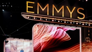 Лучшие женские наряды церемонии «Эмми»