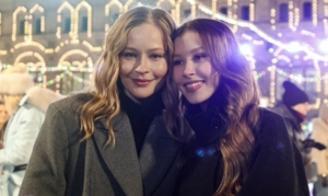 Юлия Пересильд рассказала о том, помогает ли дочери с поступлением в театральный вуз