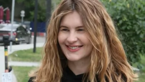 Анна Цуканова-Котт рассказала, что готовит запуск собственного бренда одежды Анна Цуканова-Котт рассказала, что готовит запуск собственного бренда одежды