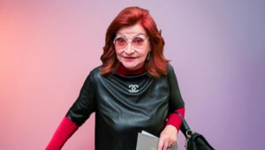 Заметно помолодевшая Елена Степаненко вернулась на телевидение