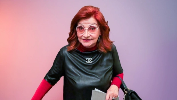 Заметно помолодевшая Елена Степаненко вернулась на телевидение