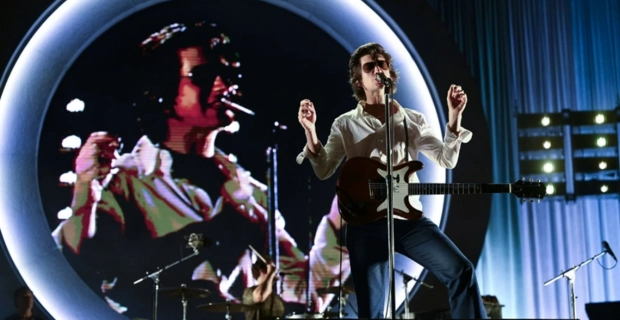 Arctic Monkeys выпустили новую песню для благотворительного проекта