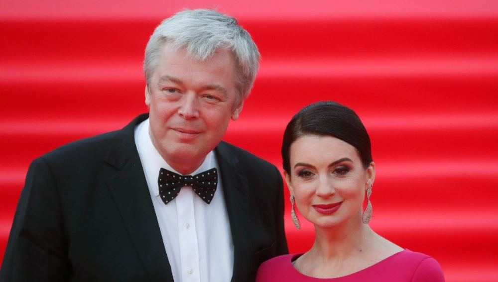 Егде жастағы жұптардың порнофотосуреттері