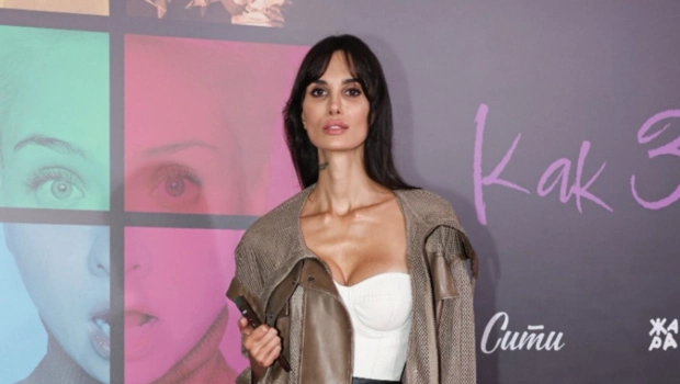 Алана Мамаева прогнозирует развод Федору Смолову и Карине Истоминой Алана Мамаева прогнозирует развод Федору Смолову и Карине Истоминой