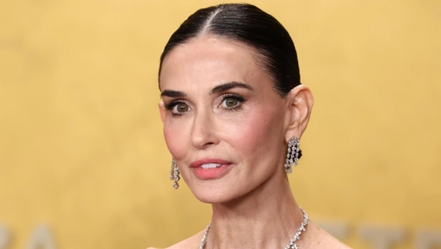 Деми Мур обеспокоила поклонников болезненной худобой после выхода на ковровую дорожку The Actor Awards