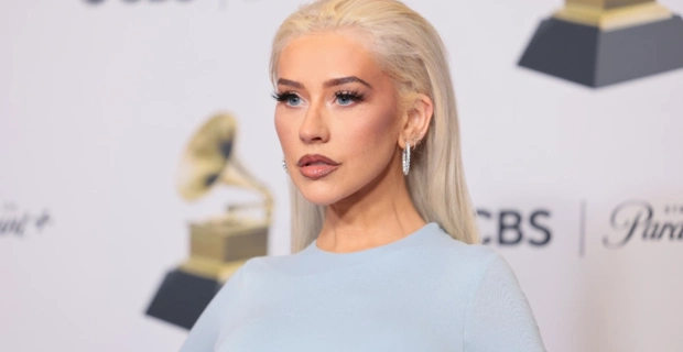 Кристина Агилера призналась в своем страхе после инцидента в лифте Эйфелевой башни