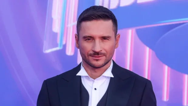 Сергей Лазарев не смог с первого раза прилететь в Москву из-за поломки самолета
