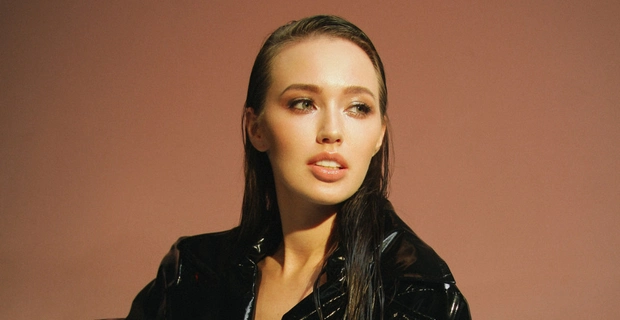 Дмитрий Тарасов расстался с беременной женой перед четвертыми родами