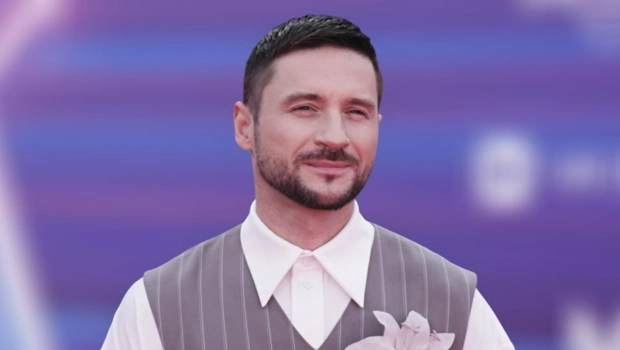 Сергей Лазарев взбудоражил поклонниц новыми фотографиями из отпуска