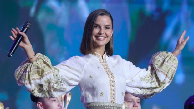 Татьяна Куртукова рассказала о балансе между сценой и семейной жизнью