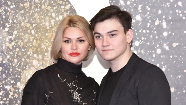 Сын Ирины Круг трогательно поздравил певицу с 50-летием Сын Ирины Круг трогательно поздравил певицу с 50-летием