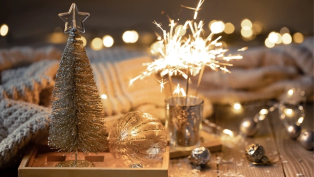 Тихий Новый год: зачем всё больше женщин выбирают праздник без шума Тихий Новый год: зачем всё больше женщин выбирают праздник без шума