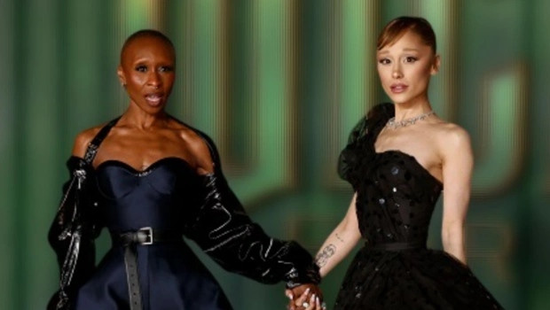 Синтия Эриво стала мемом после защиты Арианы Гранде, фанаты просят снять их в новом «Телохранителе» Синтия Эриво стала мемом после защиты Арианы Гранде, фанаты просят снять их в новом «Телохранителе»