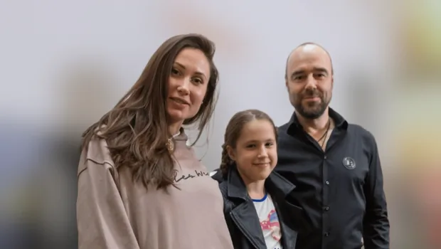 Елена Товстик обвинила Полину Диброву в незаконном вывозе несовершеннолетней дочери в Китай Елена Товстик обвинила Полину Диброву в незаконном вывозе несовершеннолетней дочери в Китай