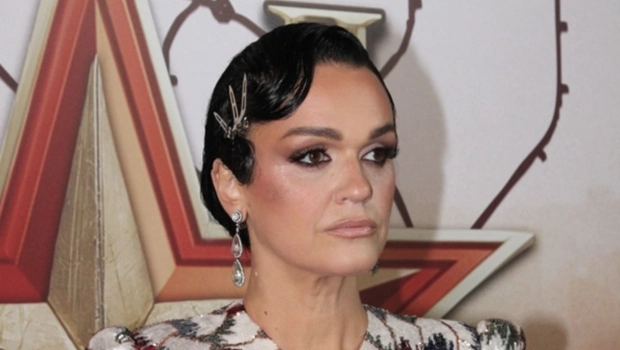 Слава считает, что ее сглазили Слава считает, что ее сглазили