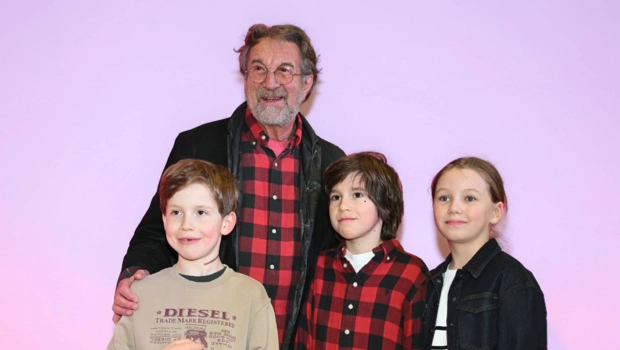 Леонид Ярмольник высказался о жизни с двумя внуками: «Устаю, но с удовольствием» Леонид Ярмольник высказался о жизни с двумя внуками: «Устаю, но с удовольствием»