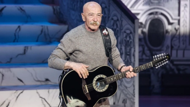 Александр Розенбаум максимально резко отреагировал на вопрос журналиста о его квартире Александр Розенбаум максимально резко отреагировал на вопрос журналиста о его квартире