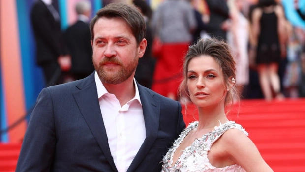 Кирилл Сафонов растрогал поклонников признанием в любви к Саше Савельевой: «Ты — причина календарей»