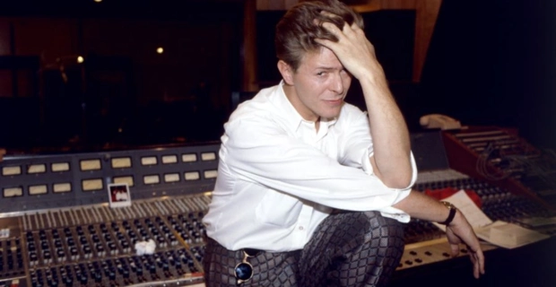 Дочь Дэвида Боуи раскритиковала друзей за молчание в день рождения покойного отца