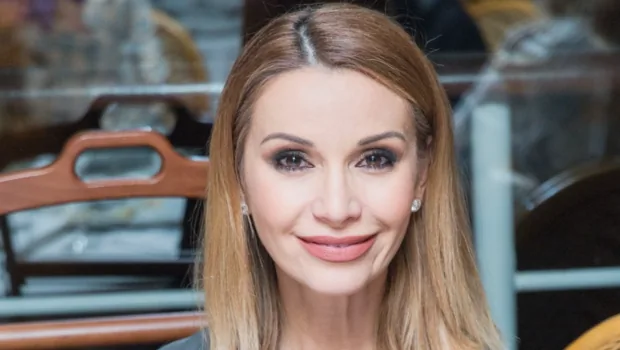 Ольга Орлова показала видео, где ее маленькая дочь спасает «тонущего» отца