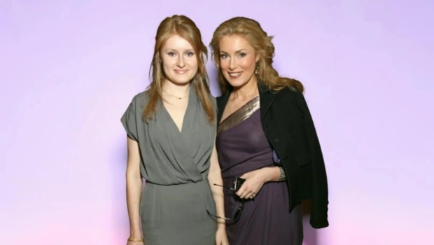 Сестра Марии Шукшиной посочувствовала племяннице-бодибилдерше: «Она заглушает боль»