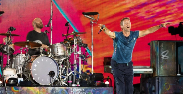 По мотивам скандала на концерте Coldplay выпустили видеоигру